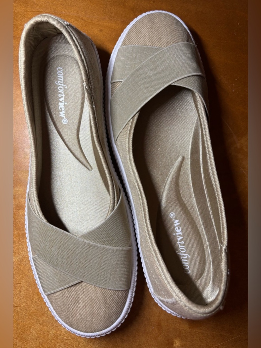 Comfortview: Catherine’s Jazlyn Slip-On Casual Flat; color khaki; size 10M. - Picture 8 of 12